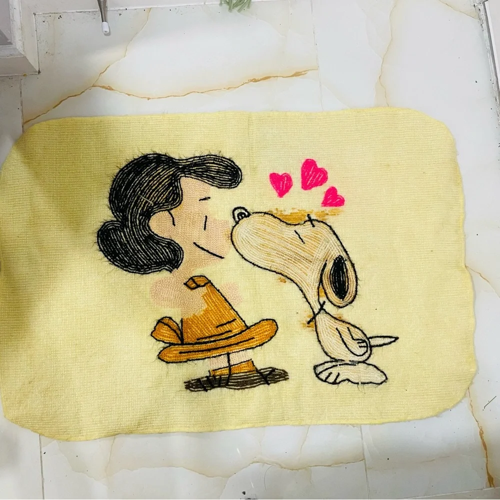 Vintage Peanuts Snoopy Loves Lucy Yellow Cartoon Character Rug Handmade